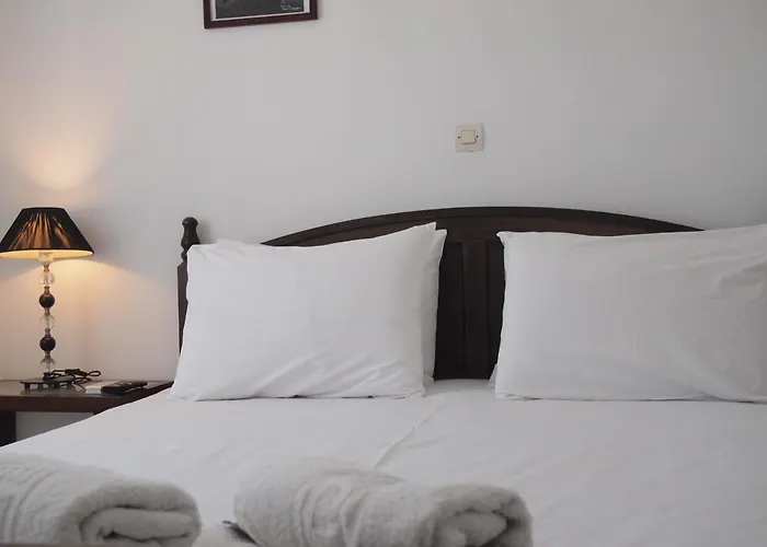 アパート Vrahos キオニア