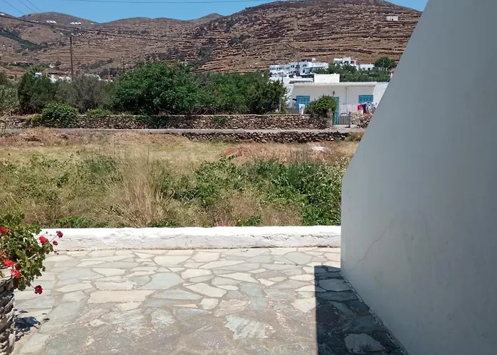 Vrahos * Κιόνια